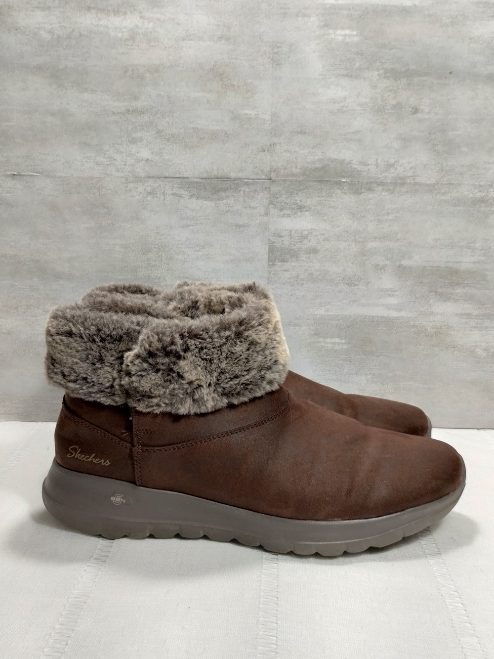 Skechers On The Go Joy Brown Faux-Fur Cuff Slip-On Booties Women Size 10 Comfy